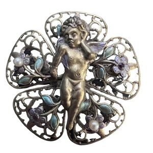 Vintage Look Cherub Brooch